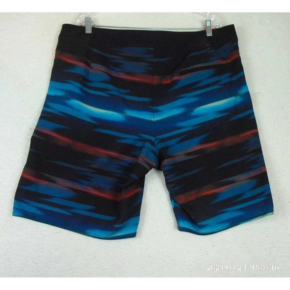 American Eagle Outfitters Mens Board Shorts‎ Blue Black Abstract Stripe Size 38